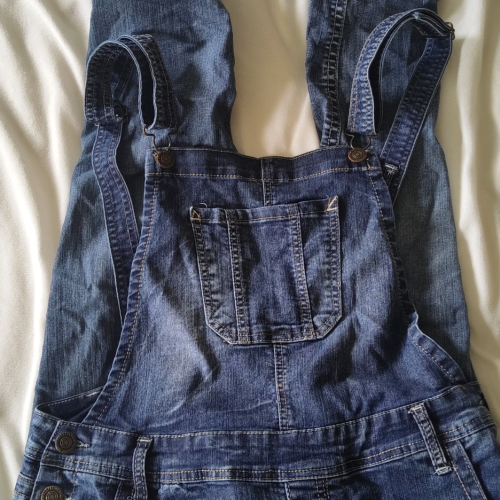 cute xL denim blue overalls